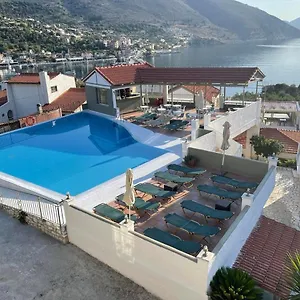 Makis Village-apartments Appartement
